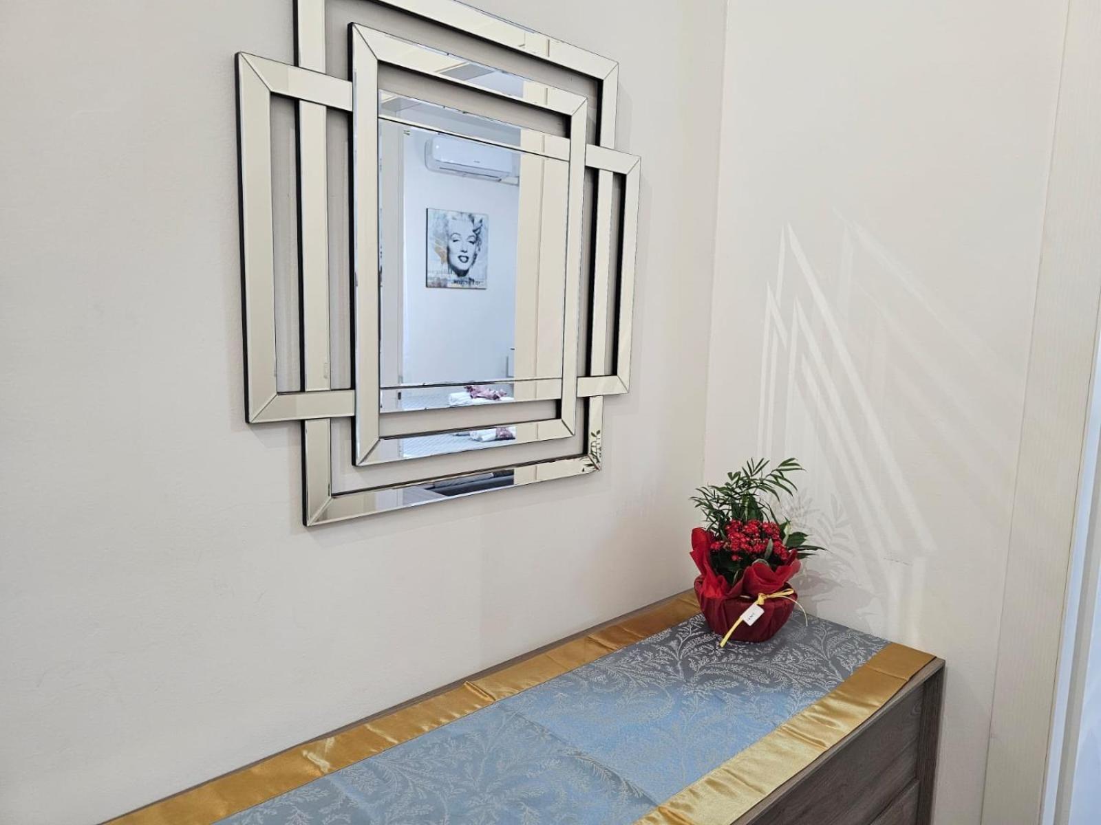 Grande Bellezza Luxury Suite Местре Экстерьер фото