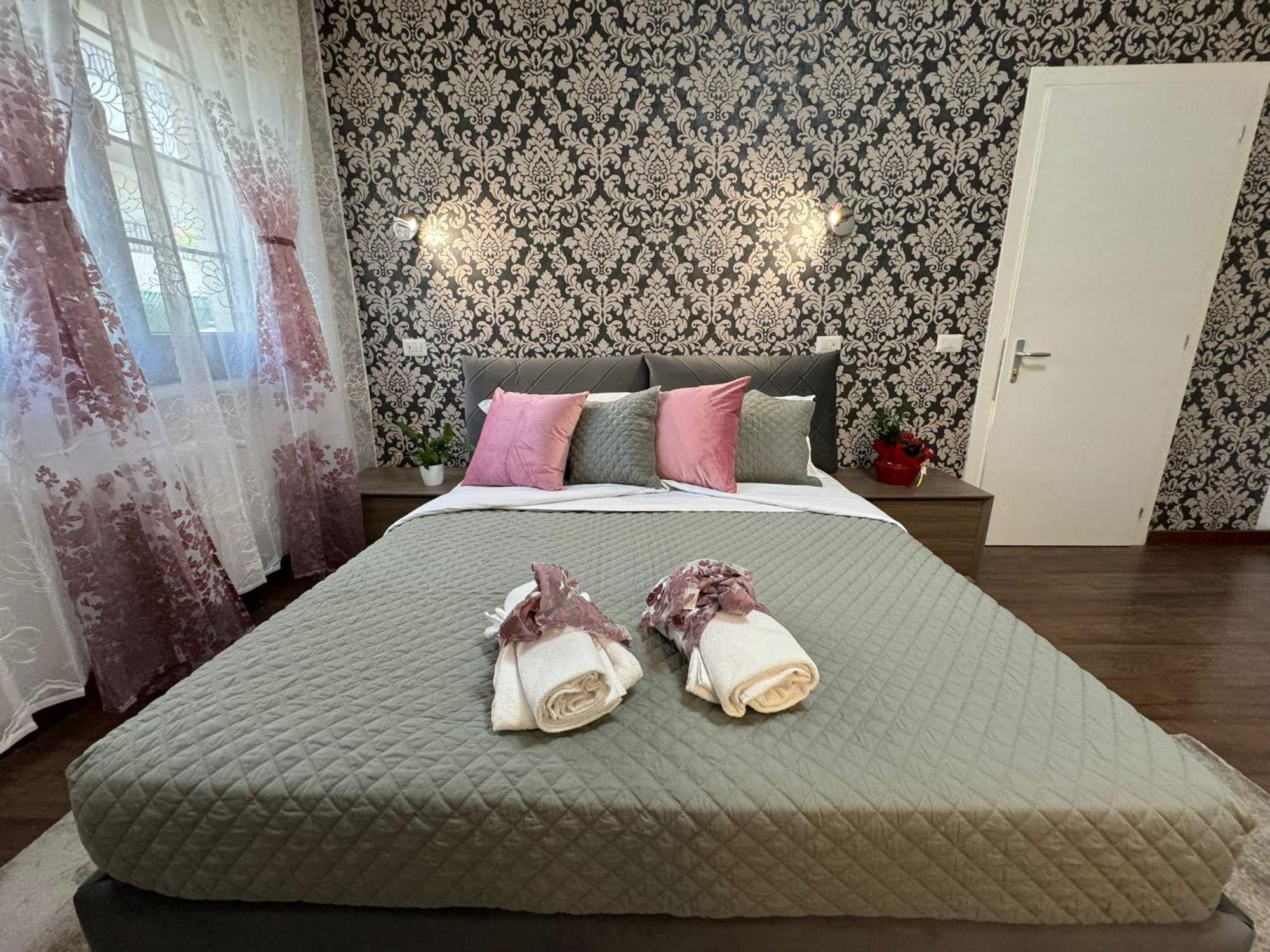 Grande Bellezza Luxury Suite Местре Экстерьер фото